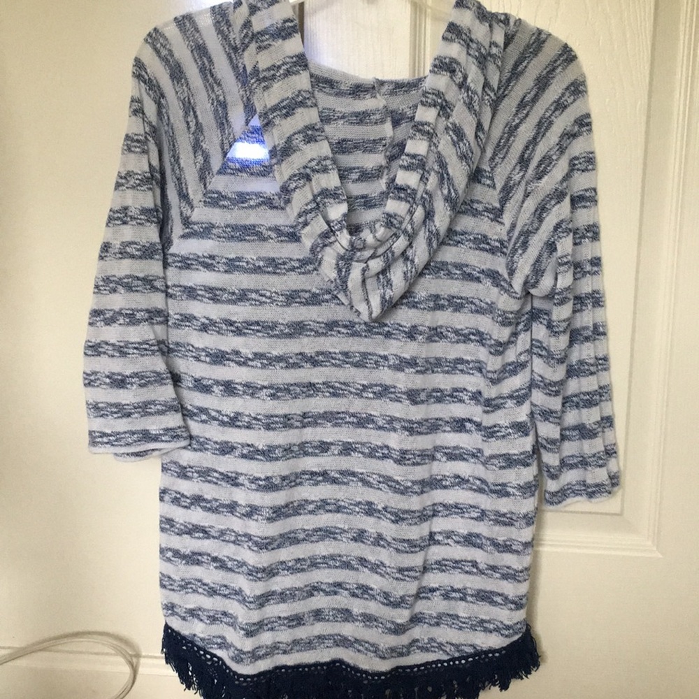 Sweatshirt - Picture 2 of 2